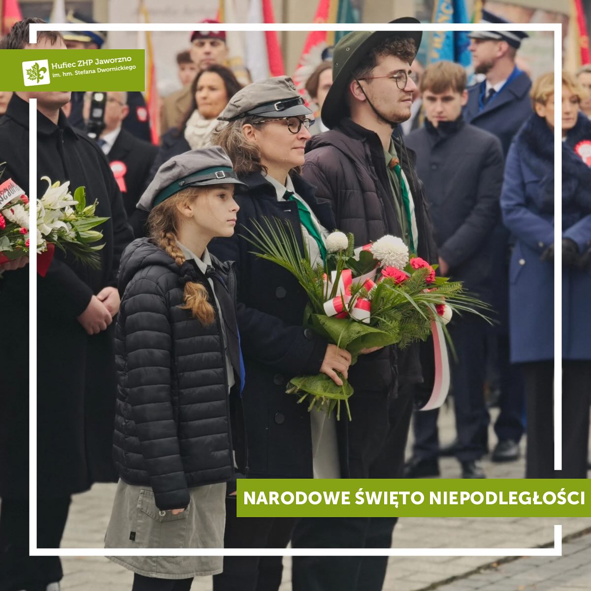 11 listopada, zuchy, harcerze, harcerze starsi, wędrownicy oraz instruktorzy z naszego hufca zebrali się na rynku naszeg (1/6)