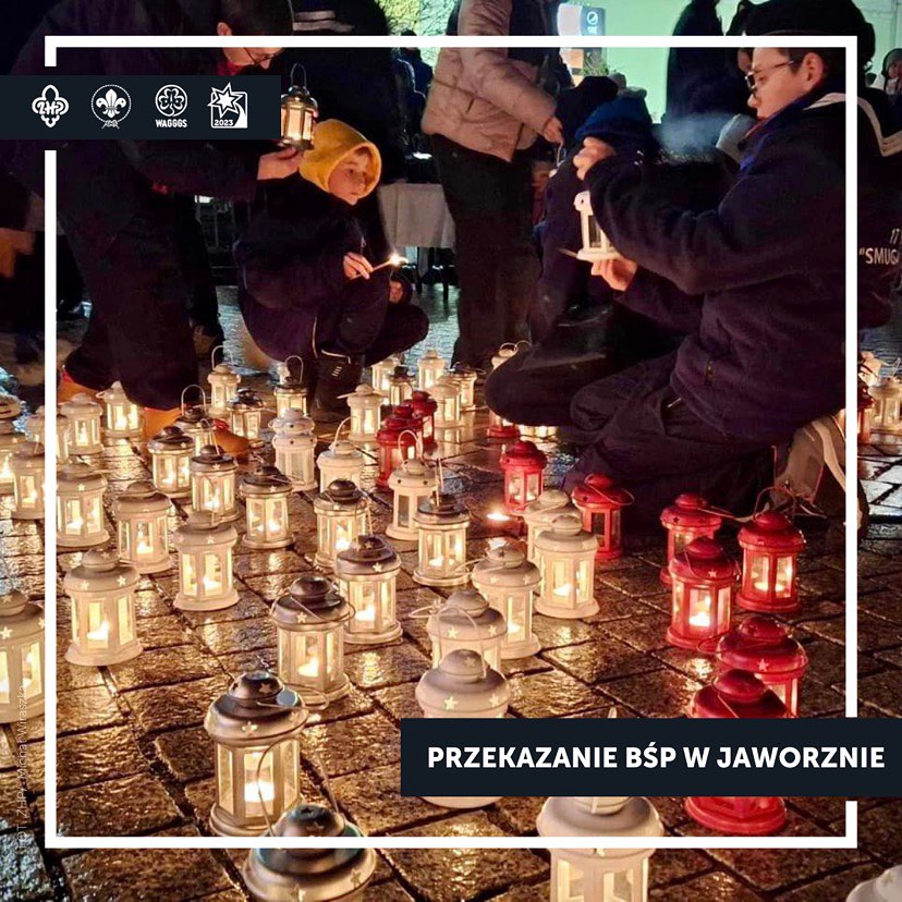 🕯🌟 Dzielmy się Światłem Pokoju! 🌟🕯

16 Grudnia na jaworznickim rynku harcerze z Jaworzna mieli zaszczyt przekazać Betlej (3/8)