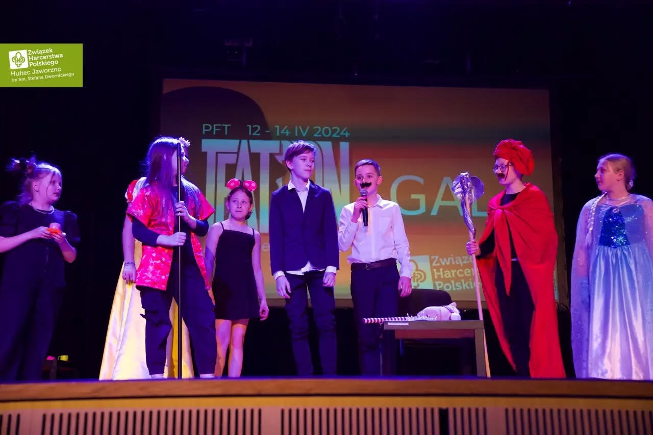 🎭✨ Przegląd Form Teatralnych "Teatron 2024" już za nami, a atmosfera była niezwykle magiczna! 🌟 Harcerze Hufca ZHP Jawor (6/7)