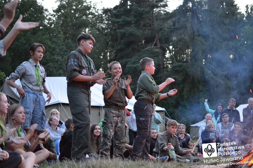 Czuwaj⚜️
Przedstawiamy fotorelację z pierwszego tygodnia naszego obozu w Orzyszu na Polanie Wydra!⛺️
Na każdym z podob (8/8)