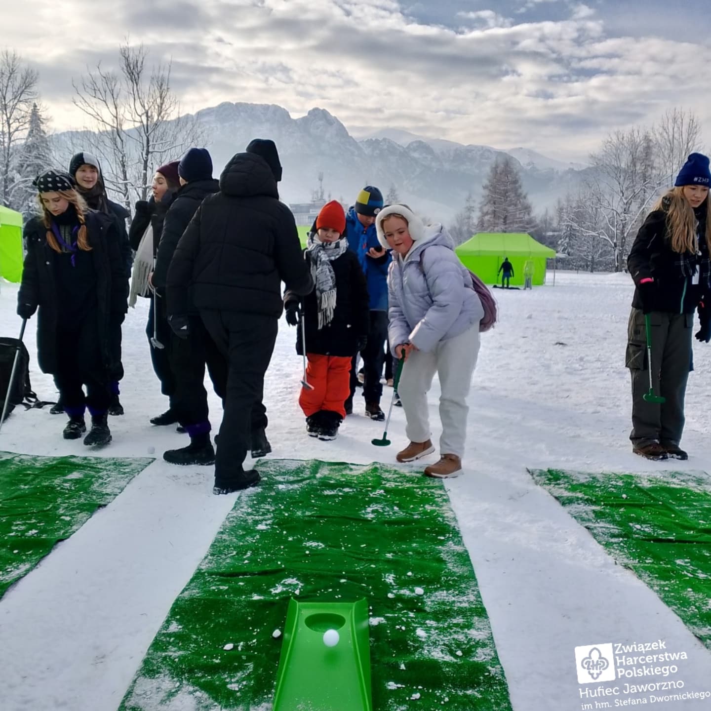Czuwaj! ⚜️

W dniach 13.12-15.12.2024 reprezentacja naszego hufca udała się na zlot Betlejemskiego Światła Pokoju w Zako (6/10)