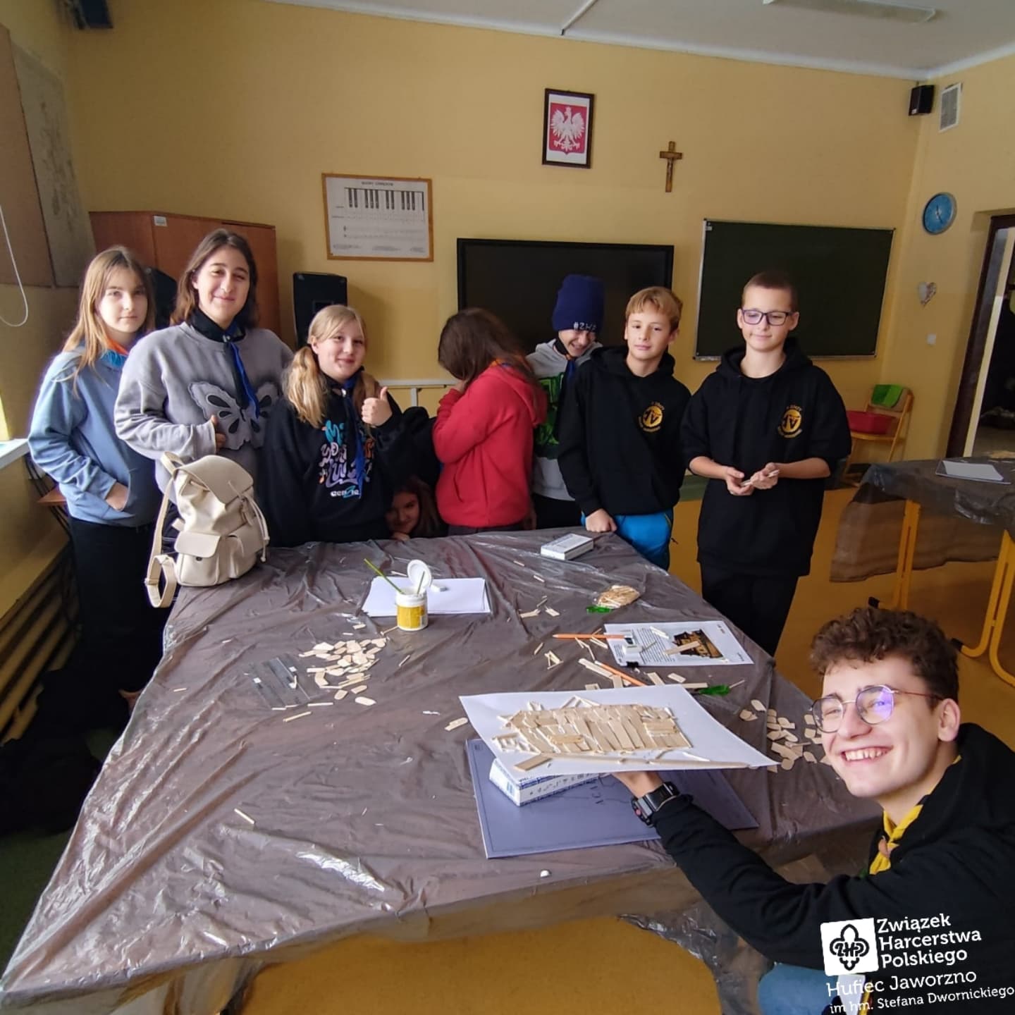 Czuwaj! ⚜️

W dniach 13.12-15.12.2024 reprezentacja naszego hufca udała się na zlot Betlejemskiego Światła Pokoju w Zako (7/10)