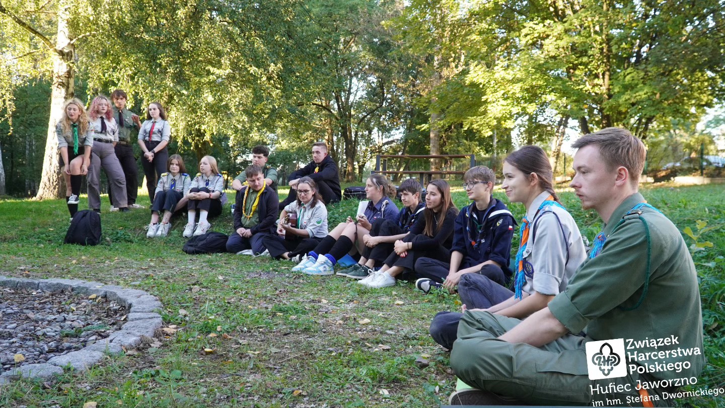 Czuwaj! ⚜️

Wczoraj w parku na Podłężu komenda Hufca ZHP Jaworzno miała okazję spotkać się z funkcyjnymi, którzy aktywni (2/13)