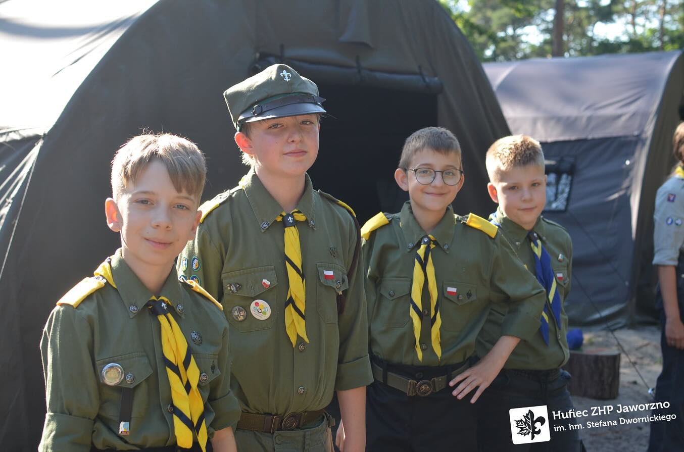 Czuj, czuwaj! ⚜️
Serdecznie zapraszamy do obejrzenia fotorelacji z pierwszych dni obozu IV Żółtego Szczepu Harcerskiego (2/17)