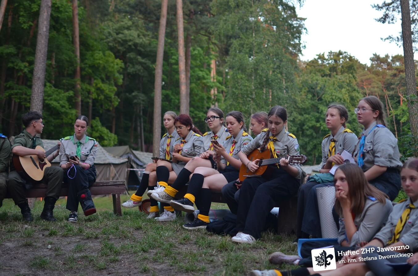 Czuj, czuwaj! ⚜️
Serdecznie zapraszamy do obejrzenia fotorelacji z pierwszych dni obozu IV Żółtego Szczepu Harcerskiego (7/17)
