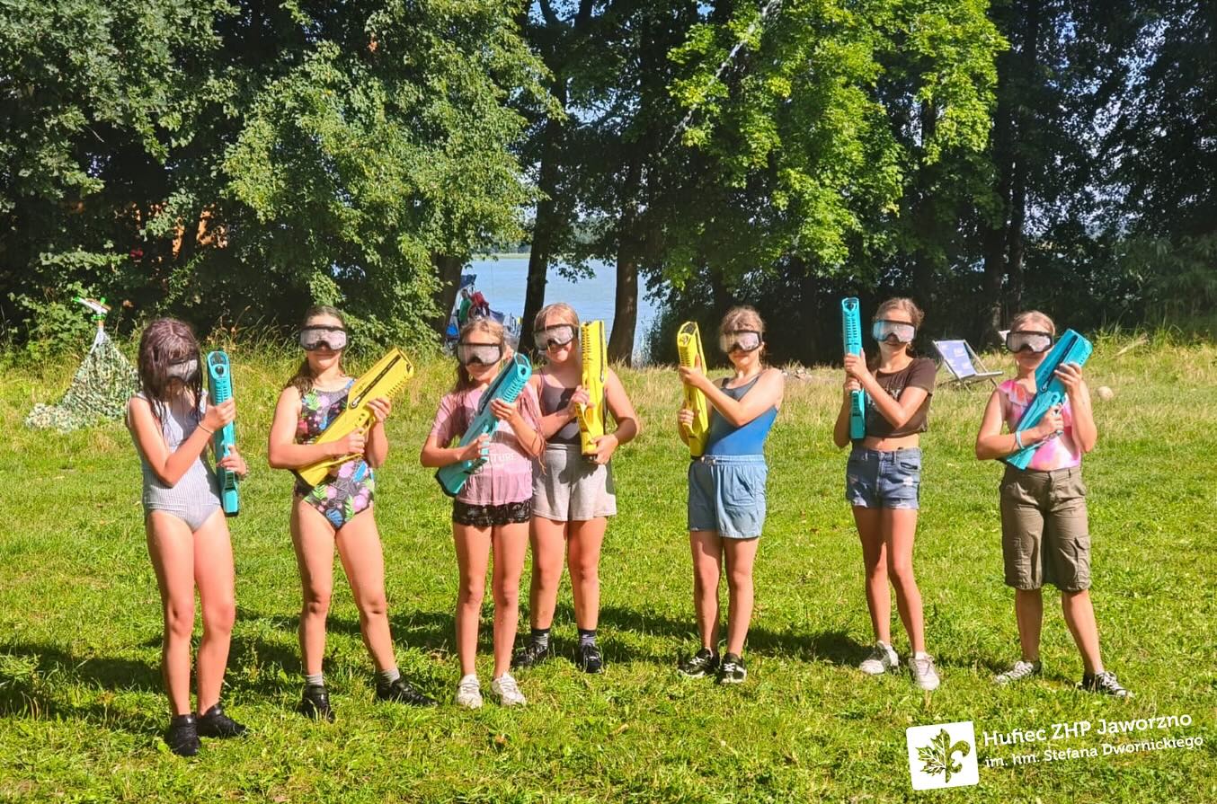 Czuwaj! ⚜️
Przychodzimy z fotorelacją z drugiego tygodnia Mazurskiego Rejsu! ⛵💙
Z jeziora Dargin przez Kisajno i Niego (5/10)