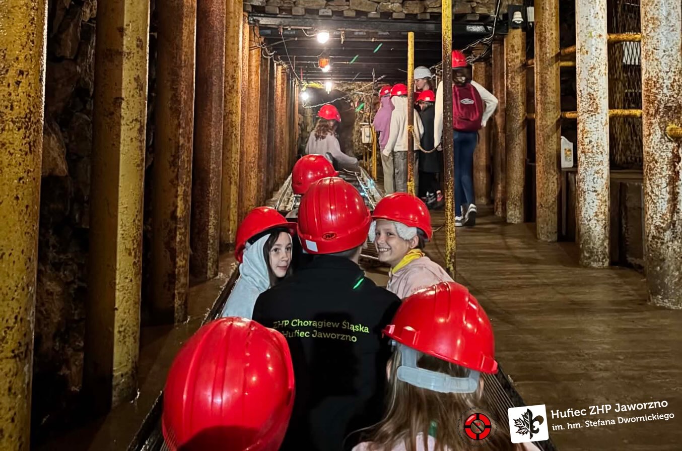 🏛️✨ Kolejne dni naszej kolonii upłynęły pod znakiem starożytnej Grecji i były pełne przygód, kreatywności oraz świetnej (18/20)