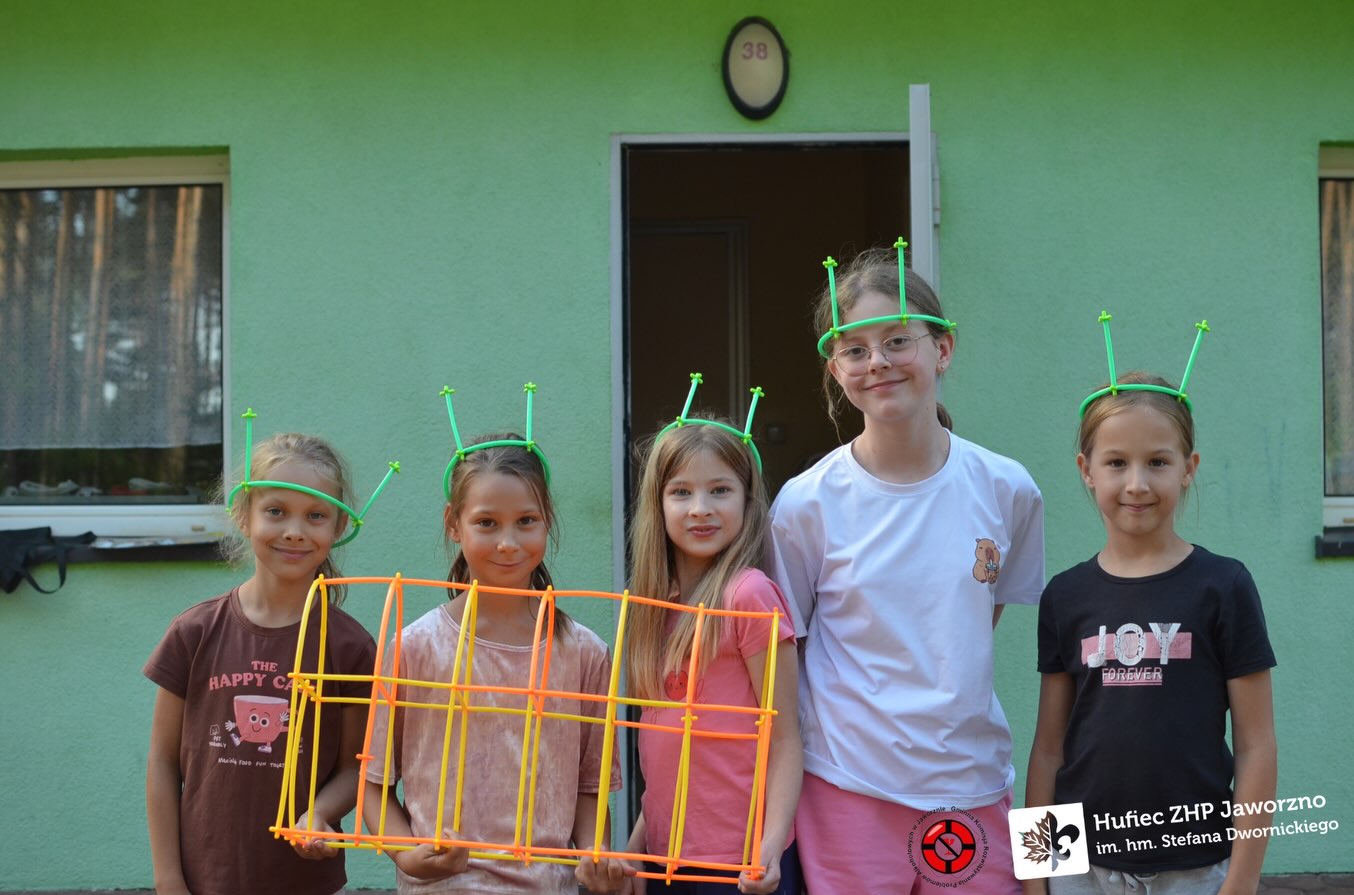 🏛️✨ Kolejne dni naszej kolonii upłynęły pod znakiem starożytnej Grecji i były pełne przygód, kreatywności oraz świetnej (9/20)