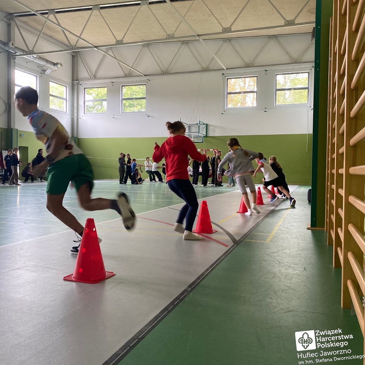 Czuwaj!
W ostatni weekend odbyło się oficjalne rozpoczęcie roku harcerskiego na sportowo - Harcerski Start 2024🏃‍♂️. Zuc (4/9)